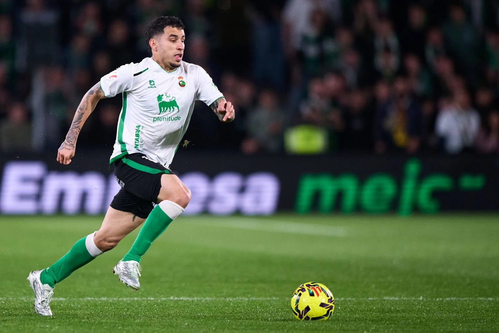 Nottingham Forest open talks for Gustavo Puerta – Looking to beat Hull City